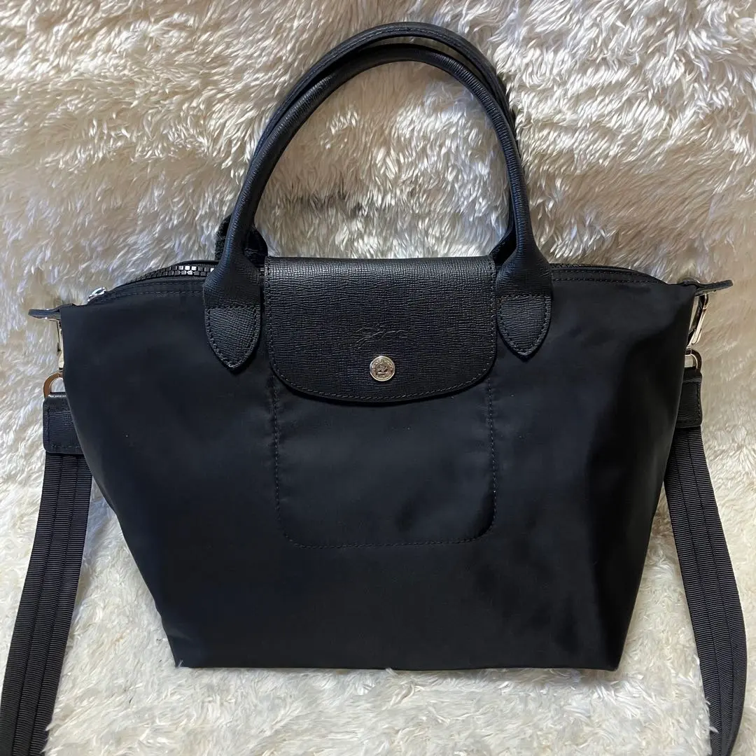 Thumbnail of Excellent Condition: Longchamp Le Pliage Neo Shoulder Bag 2-way