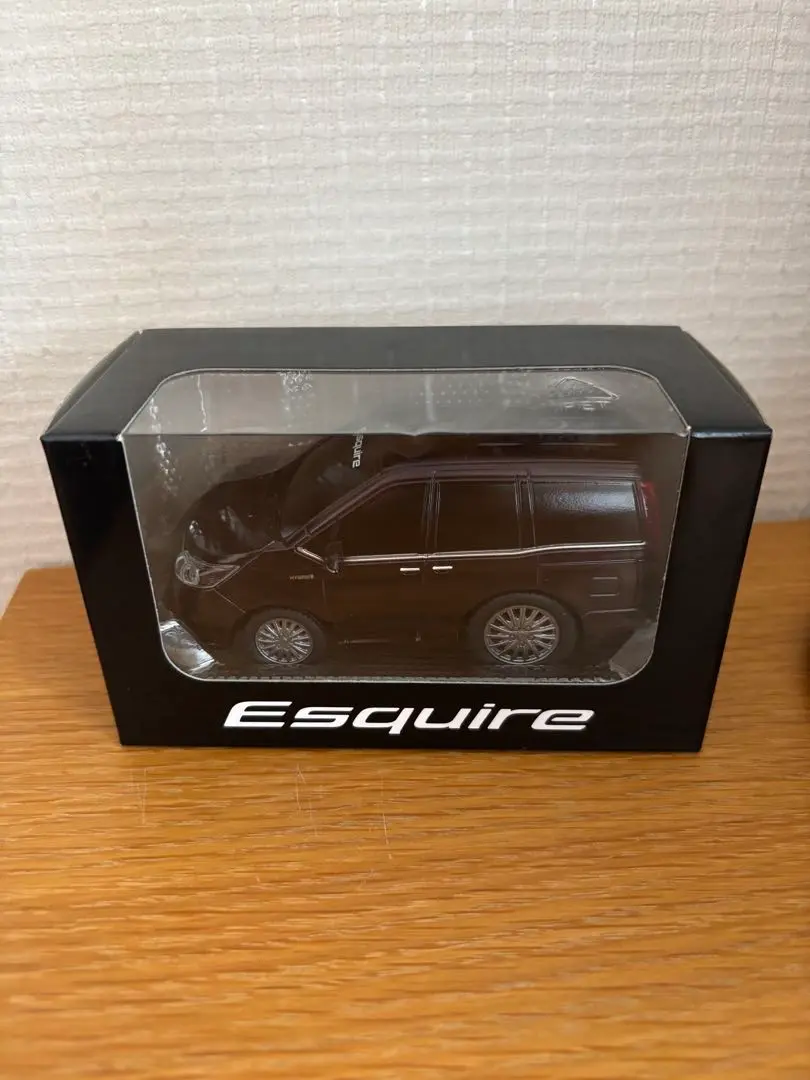 JUN　トヨタ　エスクァイア プルバック3台➕カラーサンプル Amazon | トヨタ 新型エスクァイア エスクワイア 後期 ESQUIRE