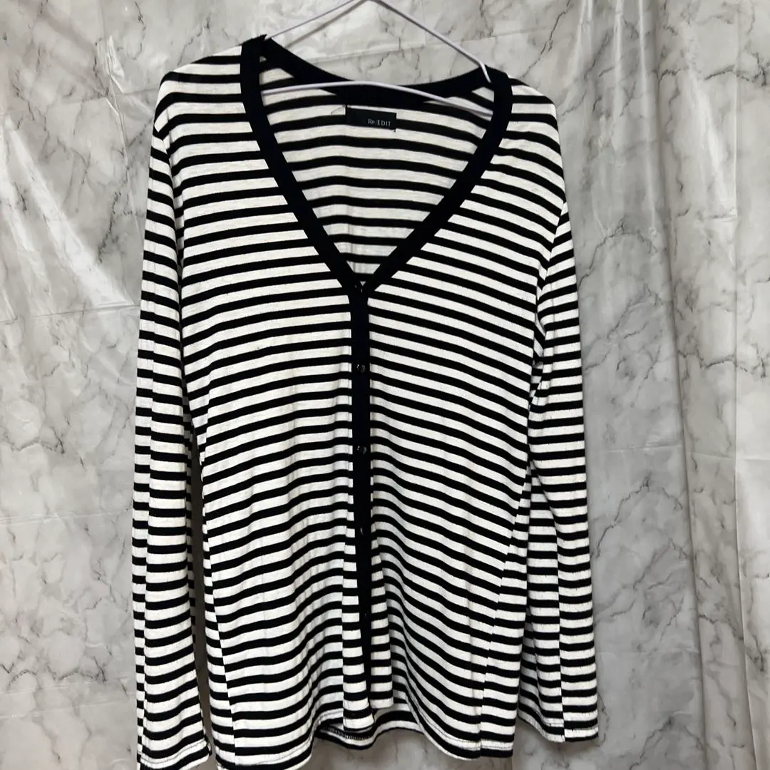 Thumbnail of Price Reduced: Re:EDIT Border V-Neck Cardigan