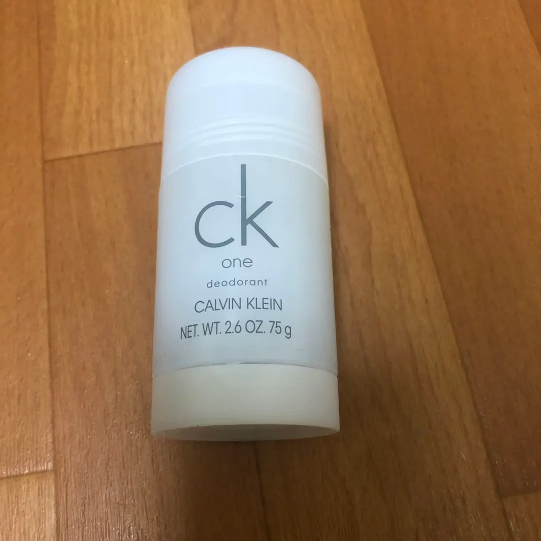 2本セット★CKoneカルバンクライン/デオドラント/ck oneデオドラント Amazon | カルバンクライン(Calvin Klein) シーケーワン(CK ONE