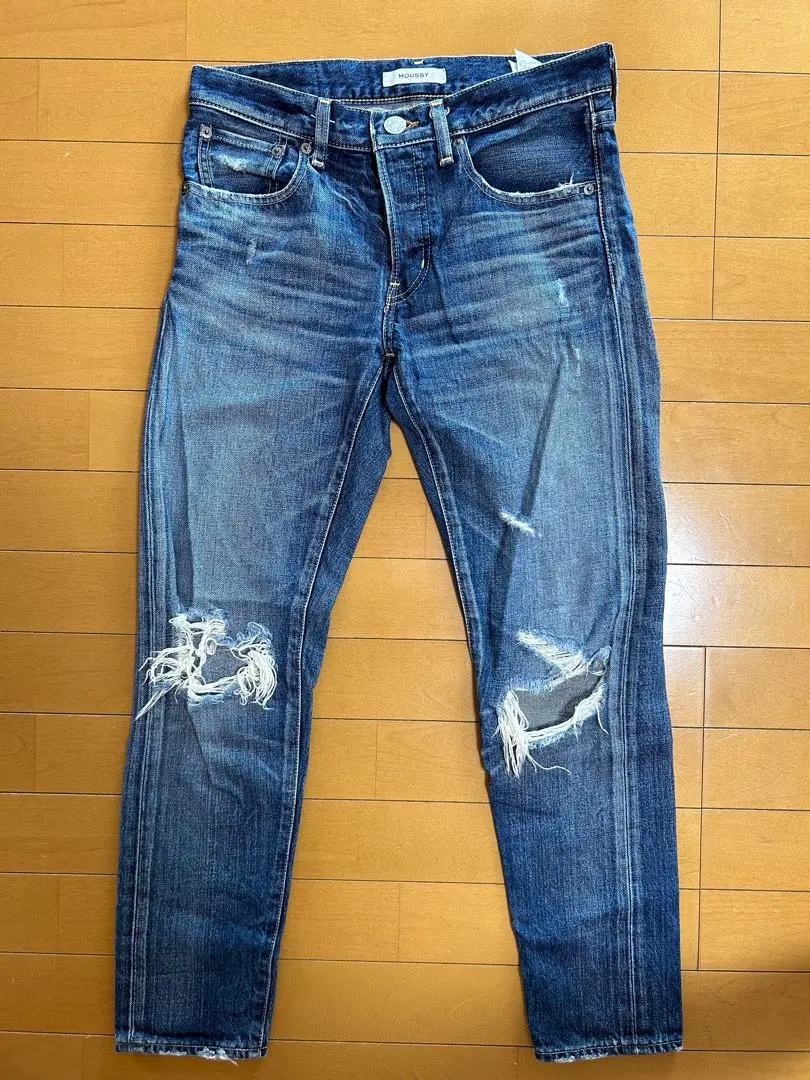 Thumbnail of moussy damaged denim (size 26)