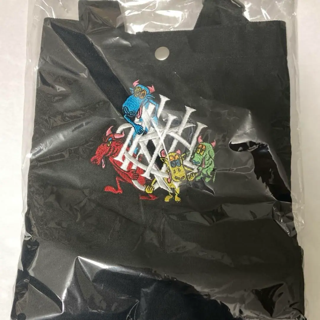 キングヌー King Gnu GNU FRIENDS BAG トートバッグ 黒 Amazon.co.jp: King Gnu トートバッグ黒 GNU FRIENDS BAG [BLACK