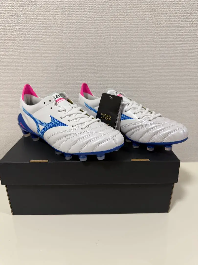 Thumbnail of Mizuno Morelia Neo 4 JAPAN