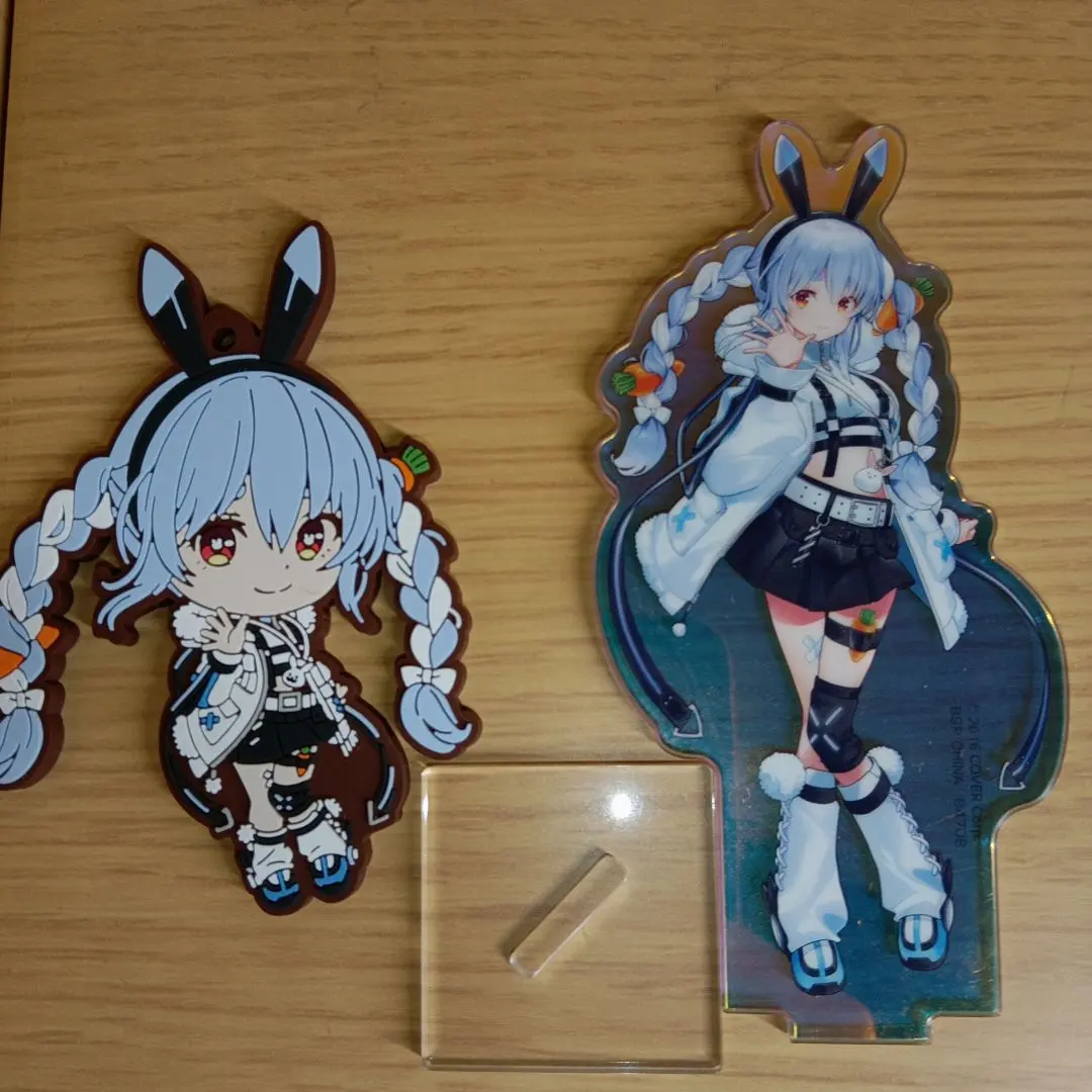 Thumbnail of Hololive Usada Pekora Acrylic Stand Keyholder