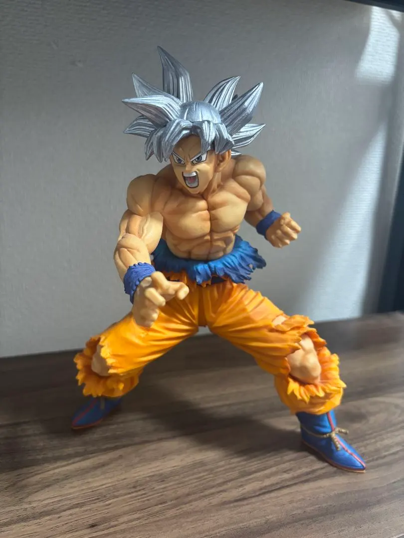 Thumbnail of Son Goku Action Figure - Ultra Instinct