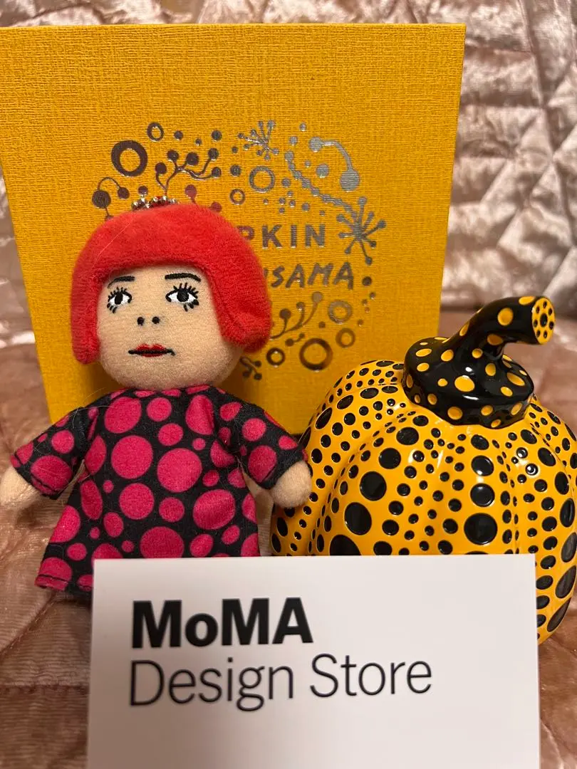 新品未使用！草間弥生　オブジェ　かぼちゃ　弥生さんキーチェンおまけ付き　MoMA 2025年最新】草間弥生 オブジェの人気アイテム - メルカリ