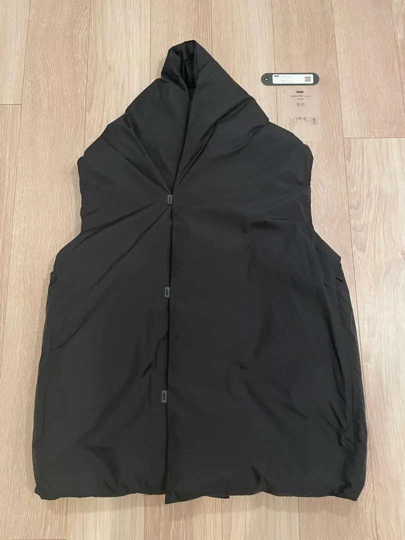 【MaW別注】TEATORA ダウンベスト 黒 軽量ダウンベスト【ROOMKEY VEST evapod】｜TEATORA（テアトラ