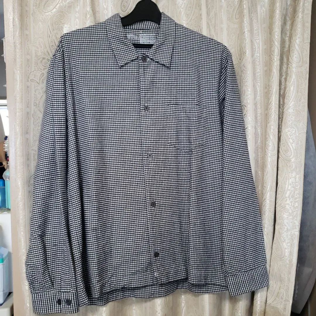 Thumbnail of Checkered long-sleeved shirt, size S, men's