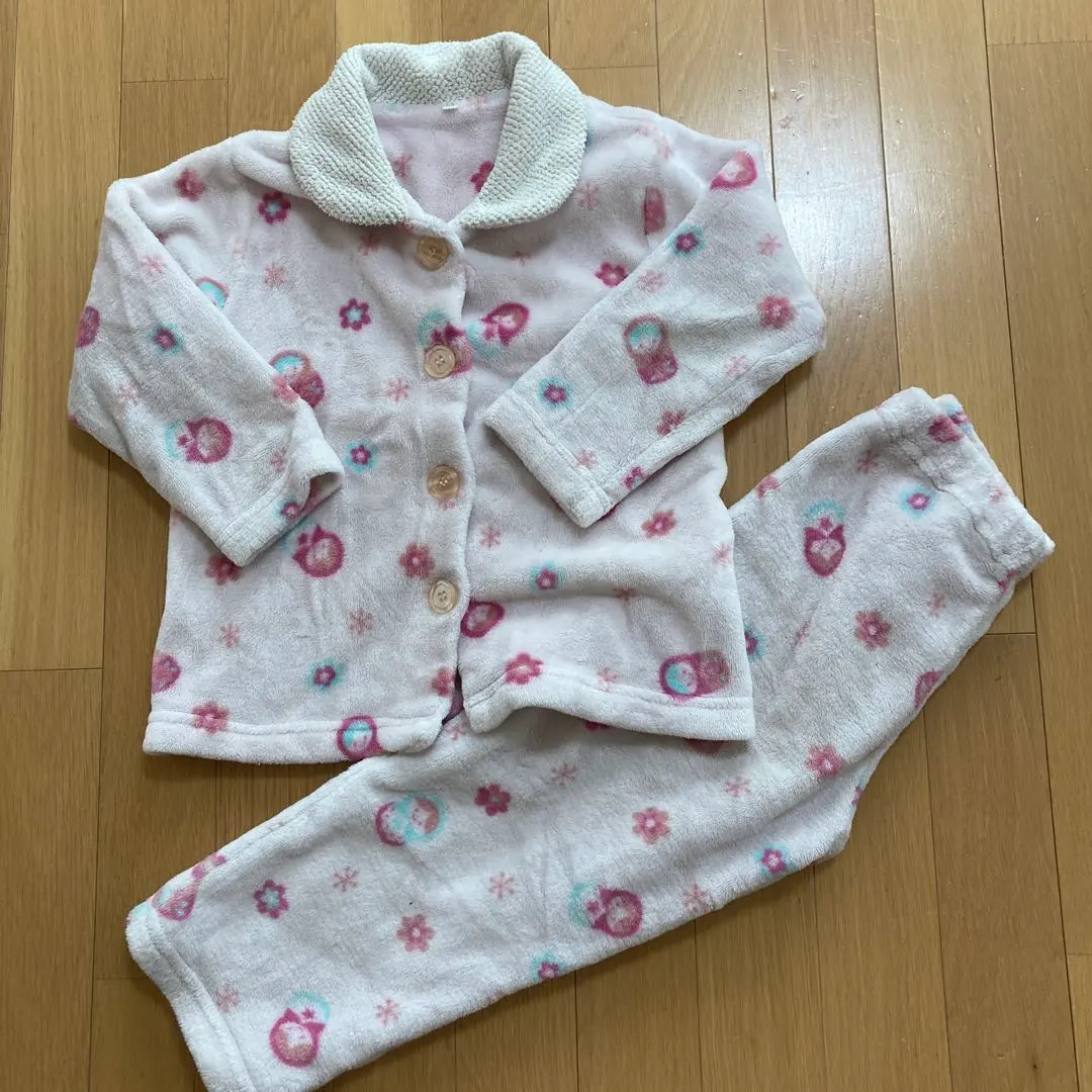 Thumbnail of Girls' pajamas, 110cm