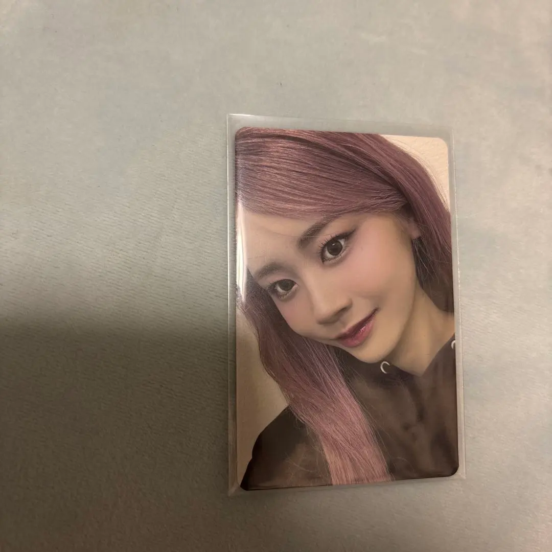 Thumbnail of ME:I Kokona Sasaki Hi-Five FC Trading Card