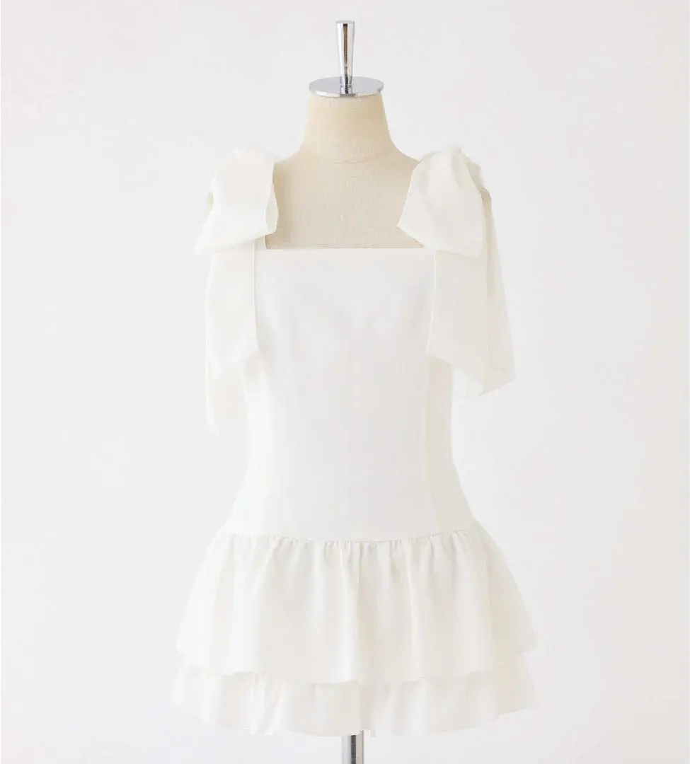Thumbnail of 【New】NICE CLAUP Shoulder Ribbon Back Lace-up Tunic - White