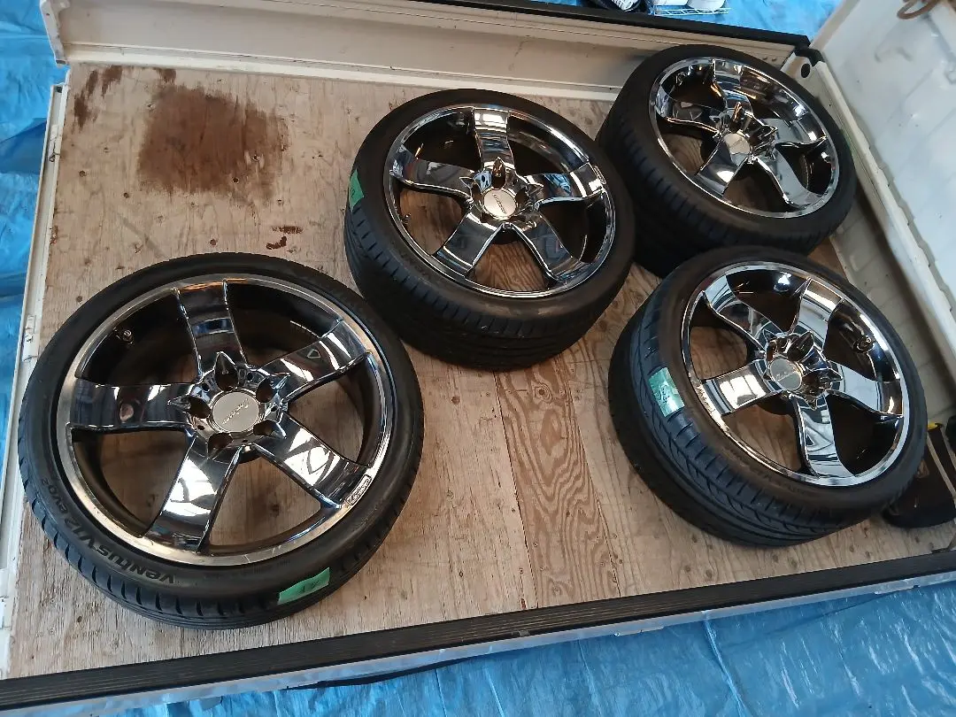 ロリンザー１９インチ Lorinser ロリンザー RS8 19インチ シルバー PIRELLI P-ZERO