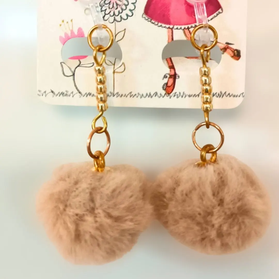 Thumbnail of Pom-pom earrings [Brown]