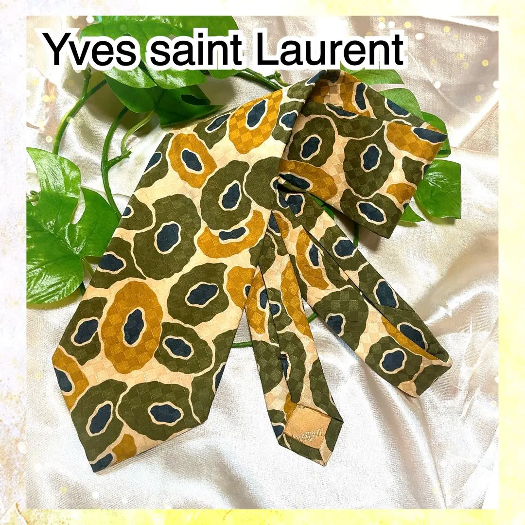【美品】Yves Saint Laurent ネクタイ パターン柄 イエロー系 2025年最新】Yves Saint Laurent カラー：イエロー系 ネクタイの