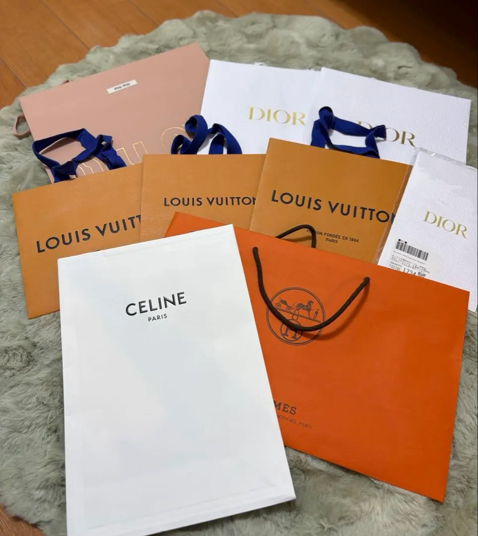 Thumbnail of Brand Shopper Set