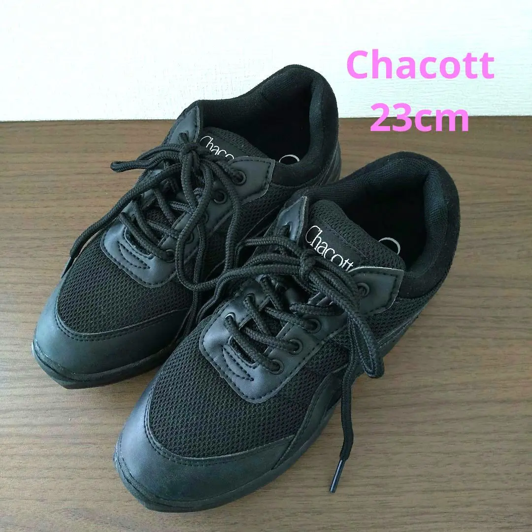 【新品未使用】Chacott 黒 ジャズシューズ24cm ミドルカットプリーツジャズシューズ（レザーソール）25.5、26.0