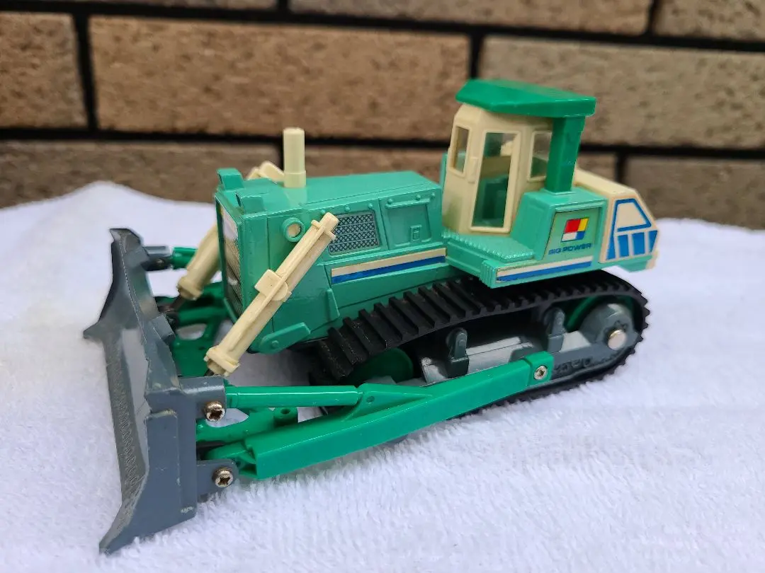 YONEZAWA TOY'S ヨネザワトイズ コマツ1/26 昭和レトロ　希少 YONEZAWA TOY'S ヨネザワトイズ コマツ1/26 昭和レトロ 希少