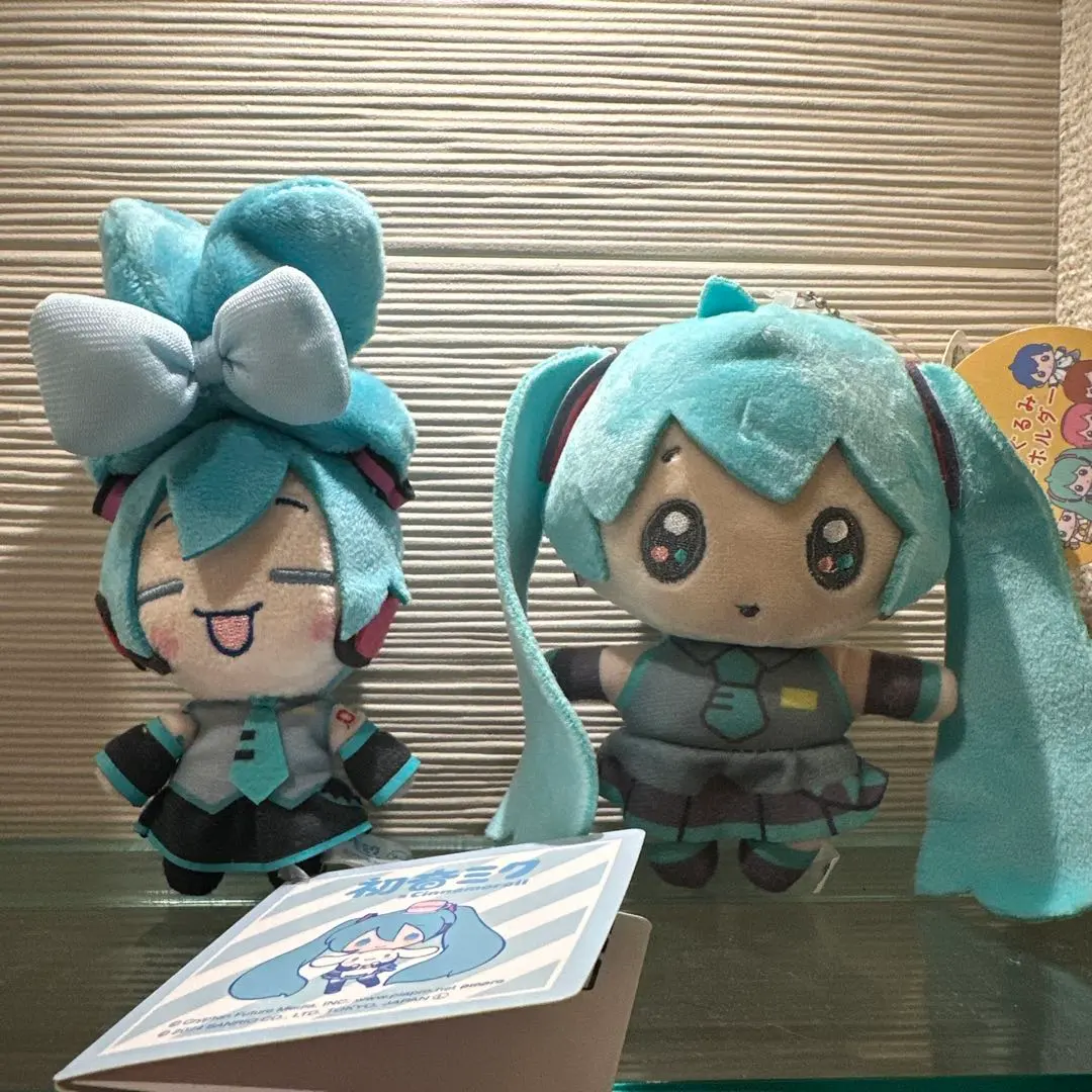 Thumbnail of Hatsune Miku Cinnamon Roll Hyakuemon Plus Keychain