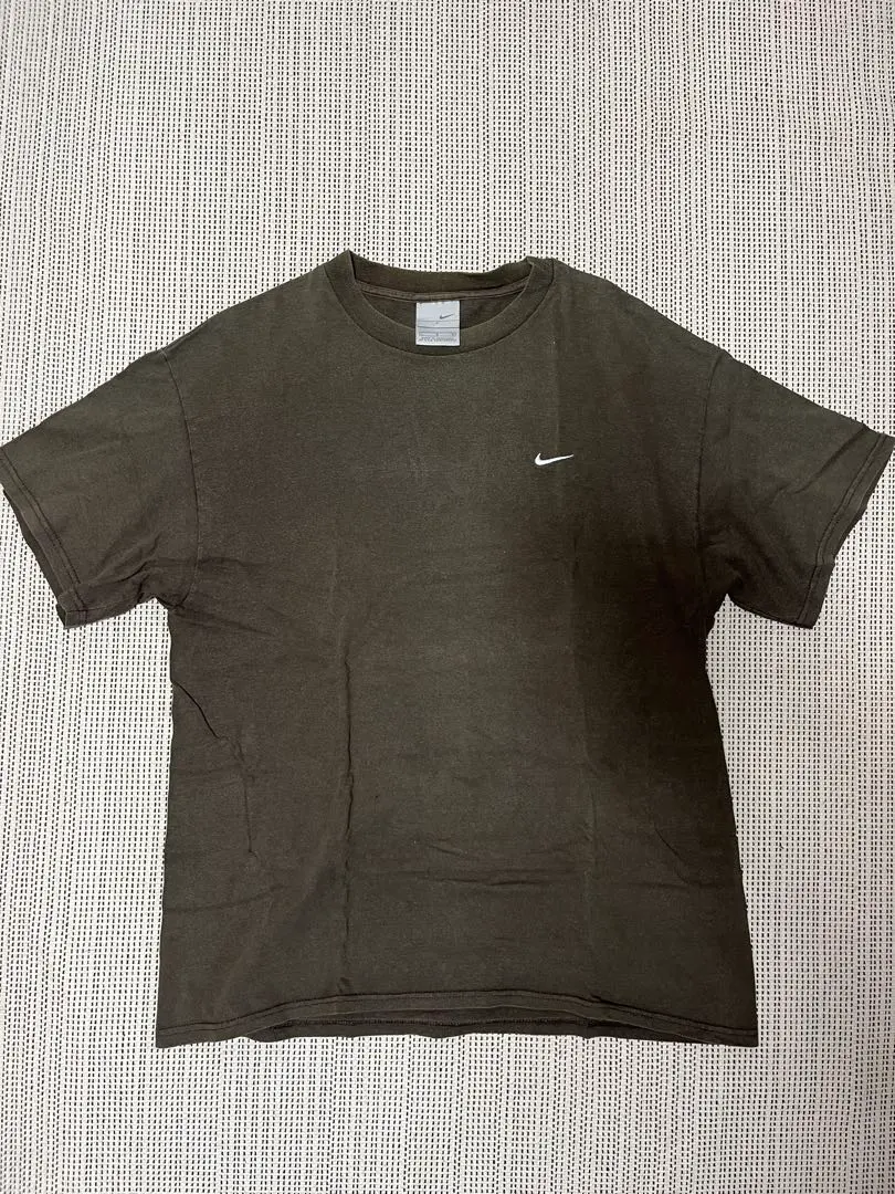 Thumbnail of Nike Brown T-shirt L
