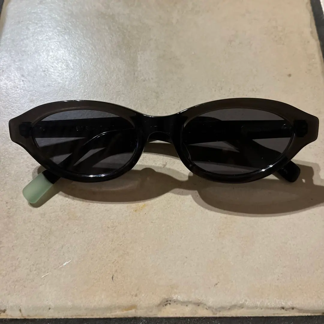 BLANC.. BE010 ブラック　サングラス BE010 – BLANC..ONLINE STORE