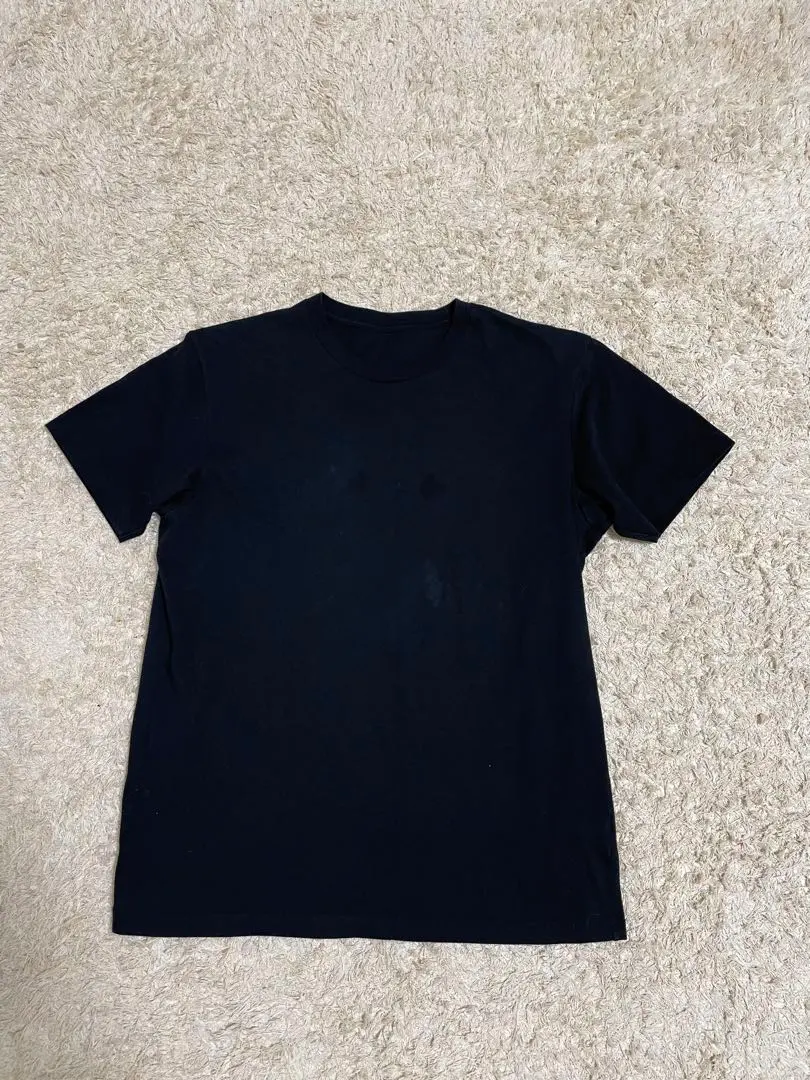 Thumbnail of Uniqlo Men's T-shirt