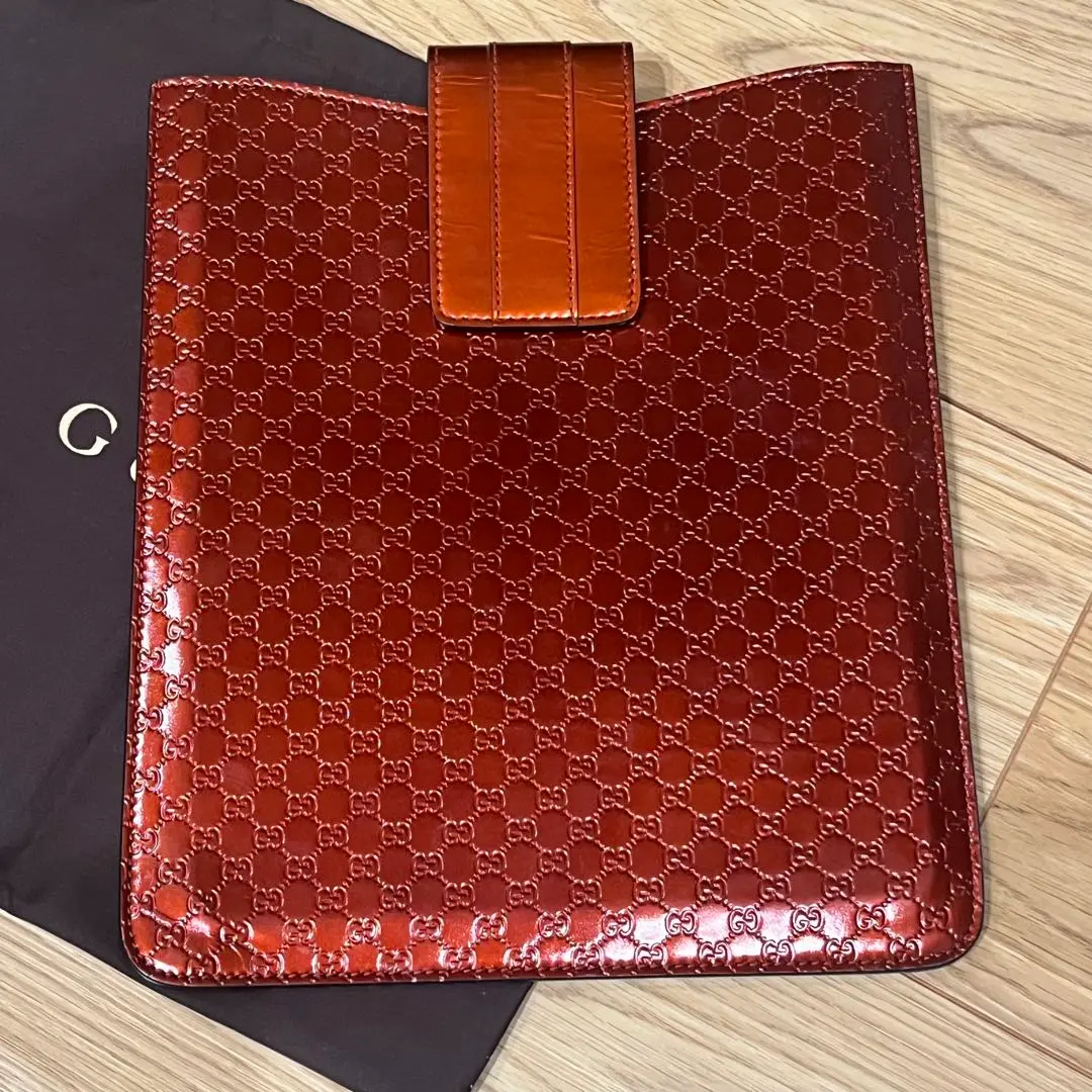 2025年最新】GUCCI iPadケースの人気アイテム - メルカリ