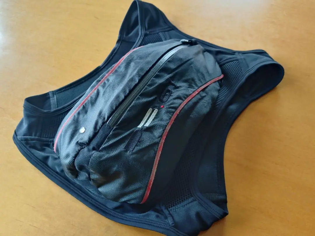 Assos Spider Bag G2 スパイダーバッグ　美品　試着のみ Assos Spider Bag G2 スパイダーバッグ 美品 試着のみ - メルカリ
