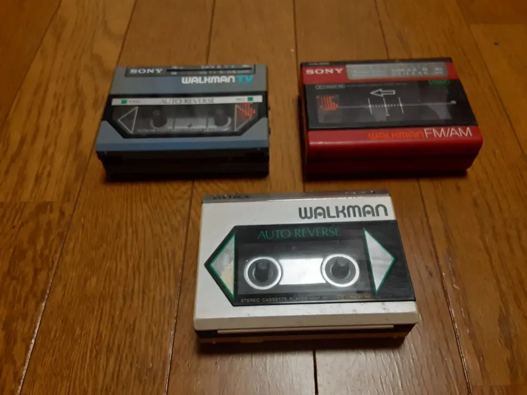 【ジャンク品】　ソニーカセットウォークマン　ラジオは稼働いたします　WM-F15 2025年最新】sony WM-F15の人気アイテム - メルカリ