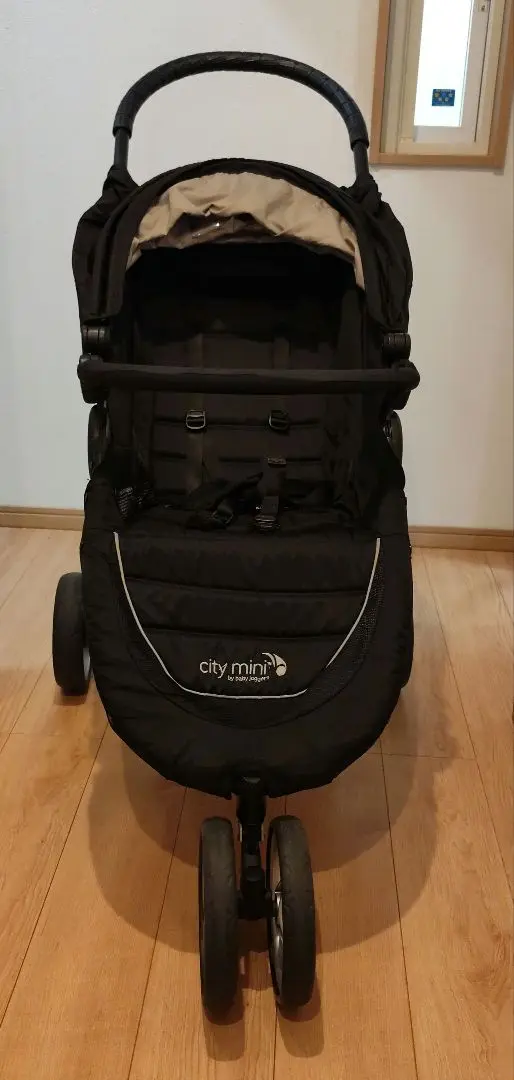 えり様さ専用 コンパクトで軽量なブラックのベビーカー、city mini 2025年最新】ベビージョガー シティミニの人気アイテム - メルカリ