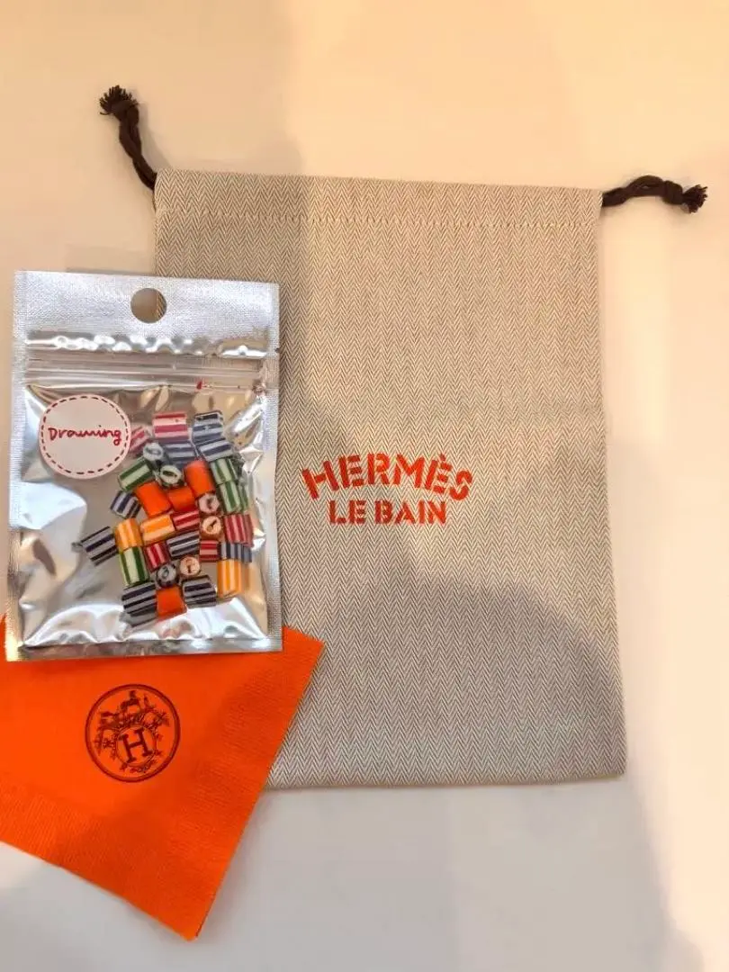 HERMES エルメス ノベルティポーチ 香水 巾着 オーデコロン 未使用美品 2025年最新】エルメス ノベルティ ポーチの人気アイテム - メルカリ