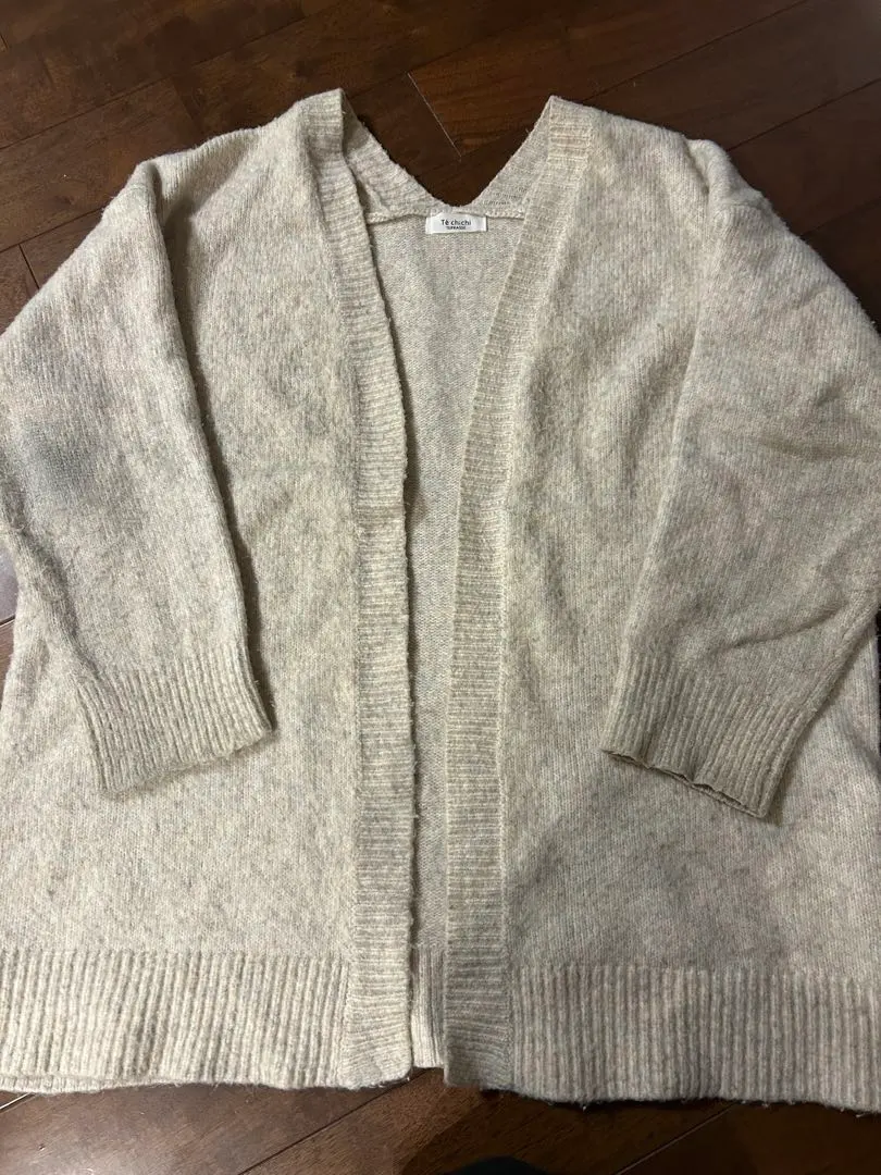 Thumbnail of Té chichi Beige Cardigan, Size M