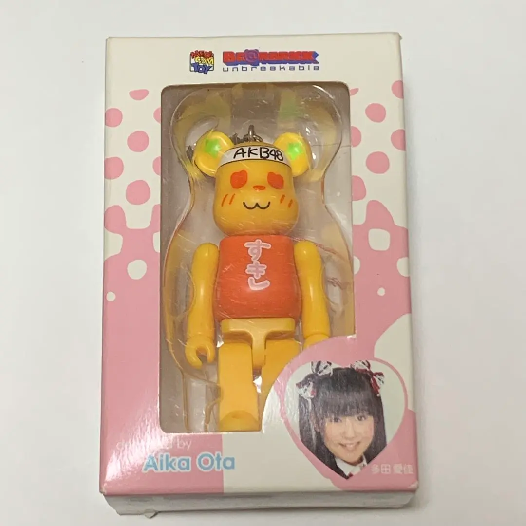 2025年最新】ベアブリック akbの人気アイテム - メルカリ