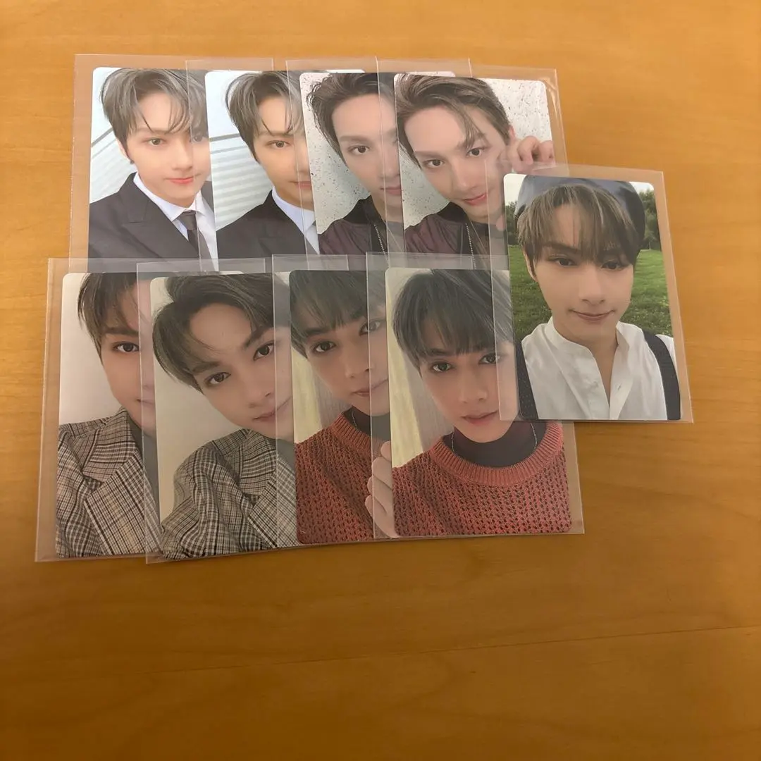 Thumbnail of JUN of SEVENTEEN trading card