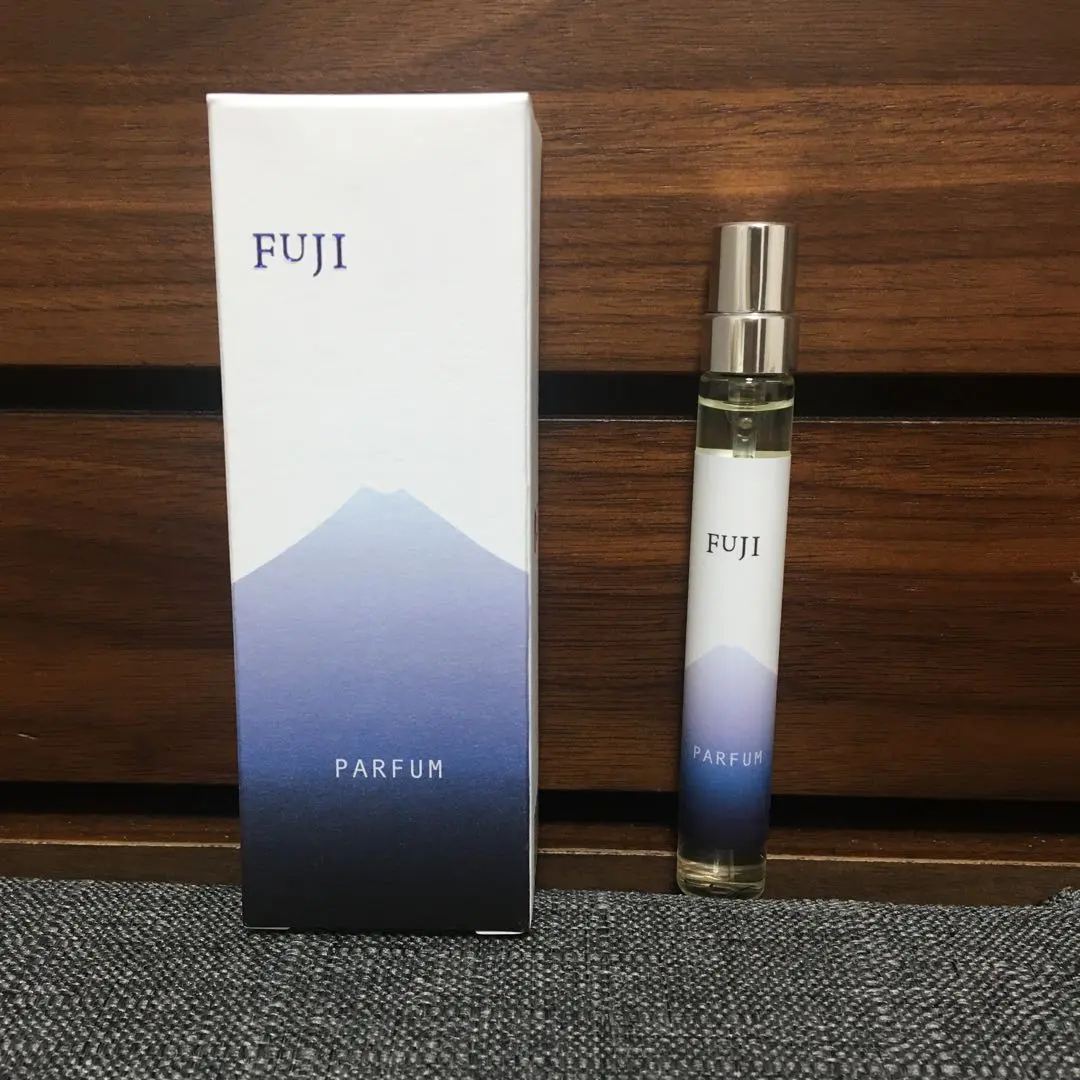 2025年最新】PARFUM fujiの人気アイテム - メルカリ