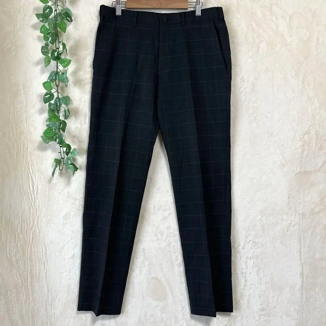 Thumbnail of a953 Men's Excellent Condition Slacks Polyester/Wool Blend Glen Check Gray