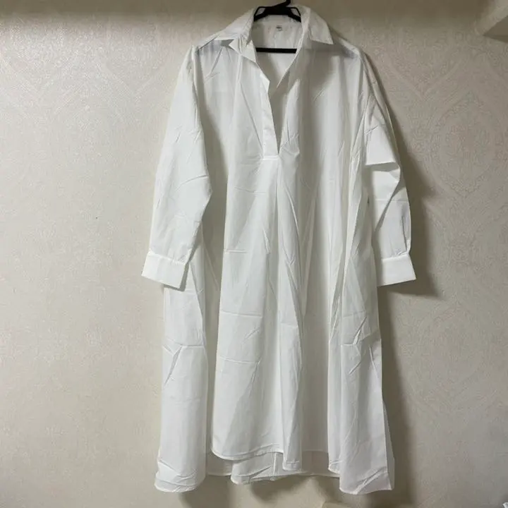 Thumbnail of One-piece dress F