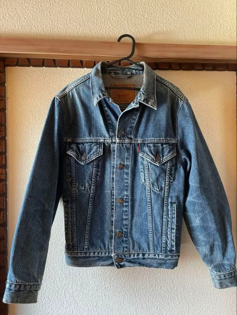 Thumbnail of Levi's denim jacket