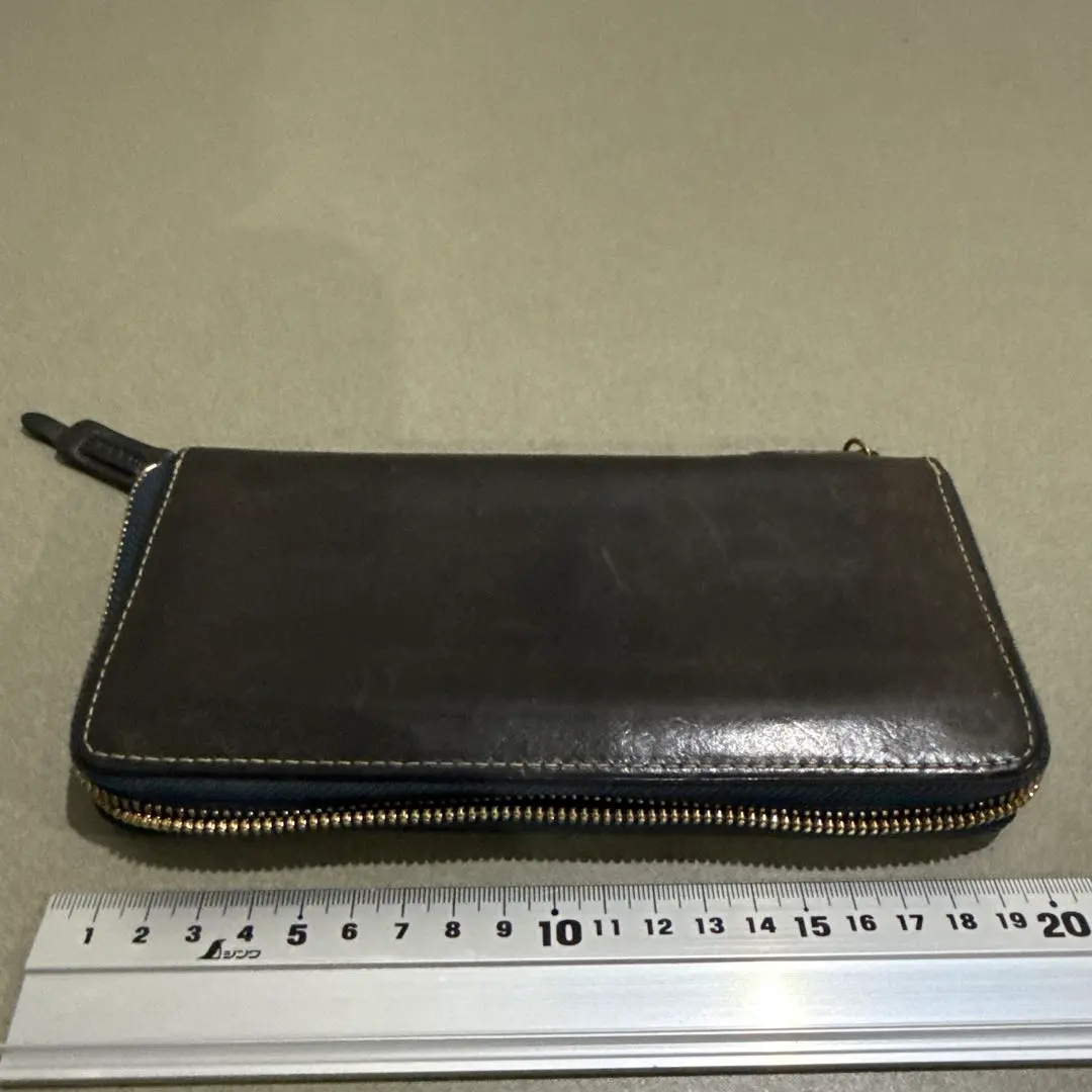 Thumbnail of Corvo wallet