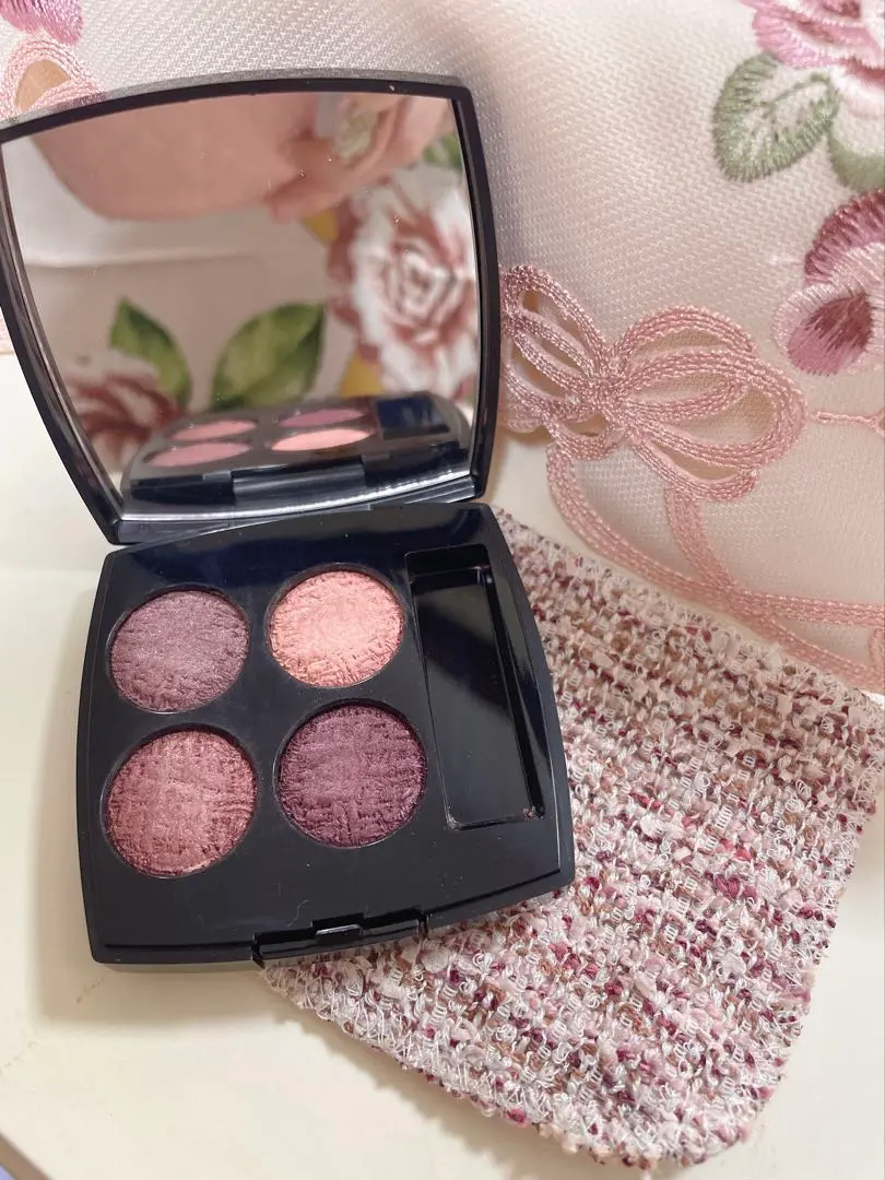 CHANELレキャトルオンブルツイード02ツイードブールフル　未使用 レ キャトル オンブル ツイード 02 ツイード プールプル