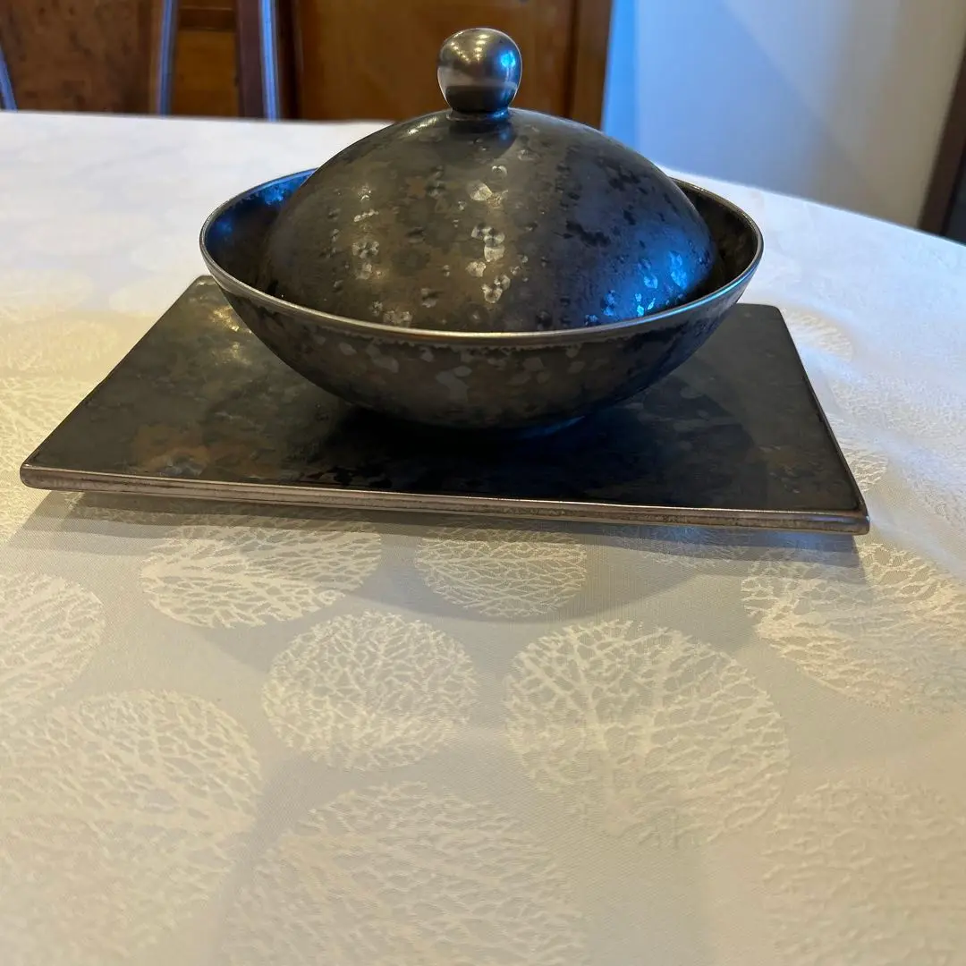 廃盤デザイン？【アトリエジュンコ】松ぼっくりデザイン ボウル パインコーン Atelier Junko Pinecone Salad Serving Set / アトリエ ジュンコ