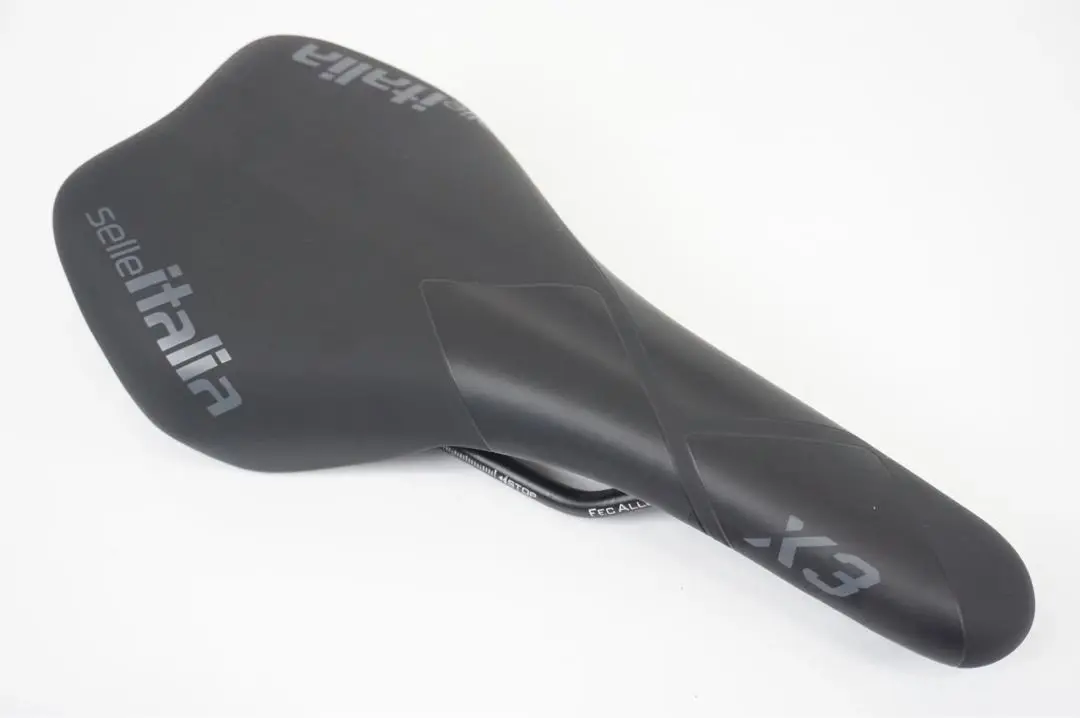 Selle Italia X3 ブラックサドル ロードバイク Selle Italia セライタリア X3 ブラック サドル ほぼ未使用