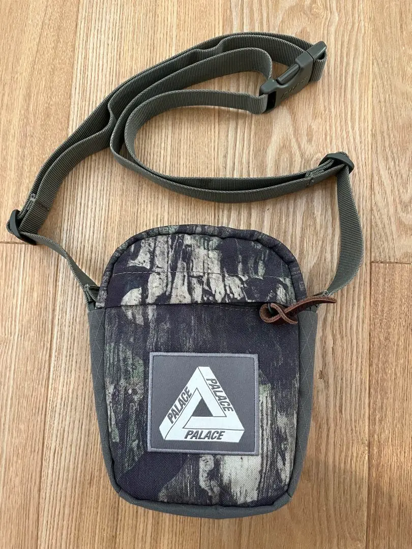 バッグ PALACE 510RyqFyFSL._UY1000_.jpg