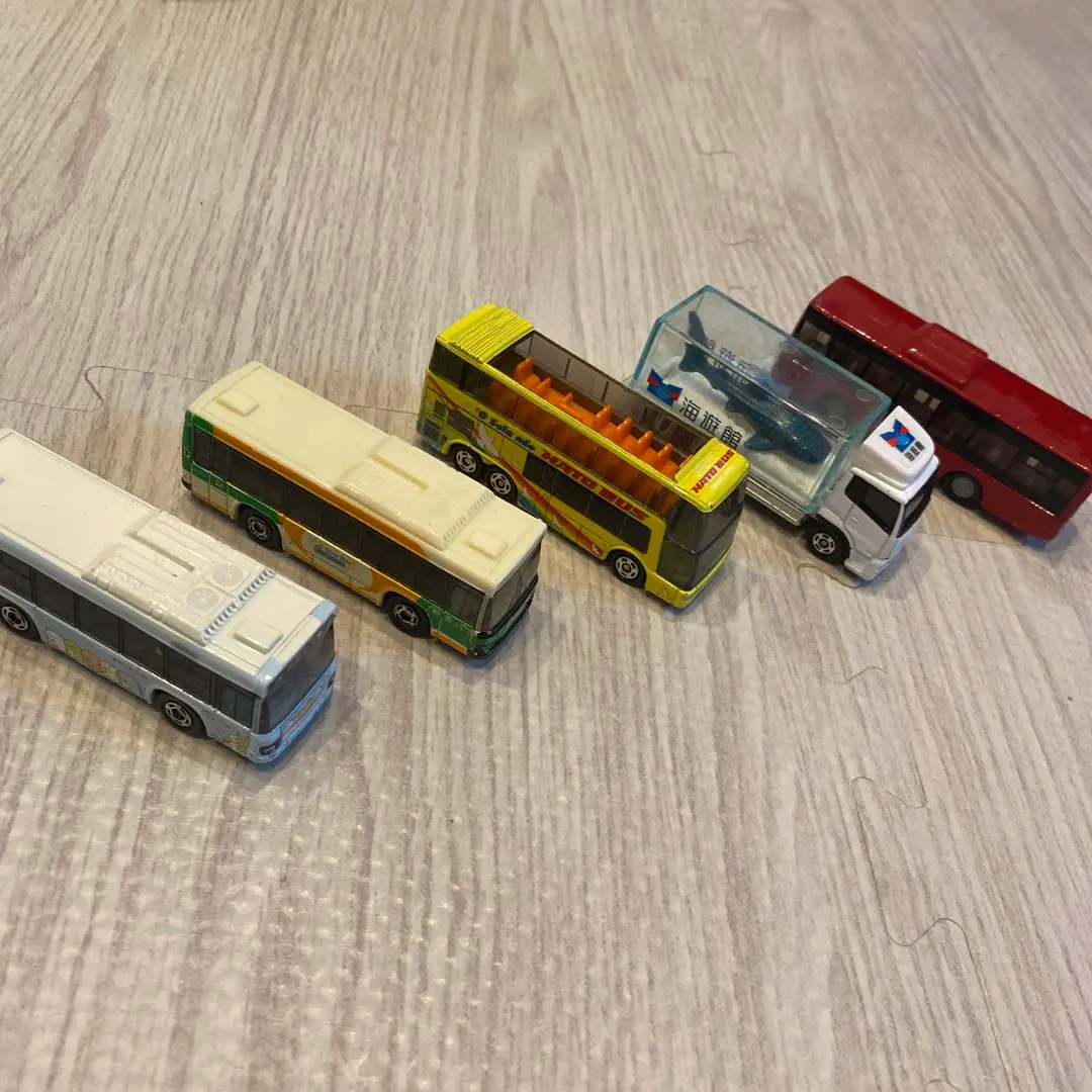 Thumbnail of Tomica Bus Collection: Kaiyukan Aquarium, Sumikko, Toei, Hato Bus