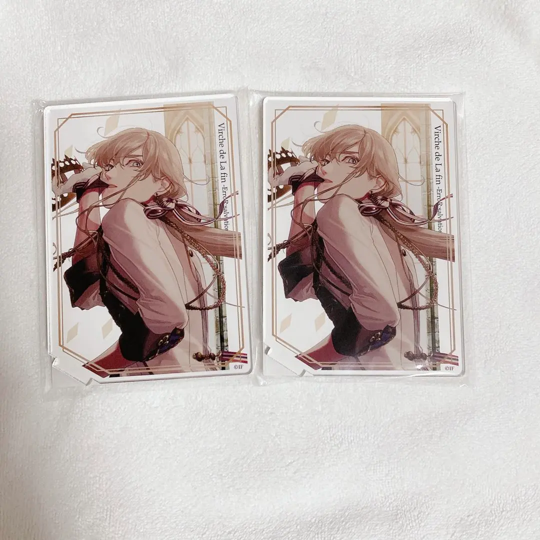 Thumbnail of Virche Evermore Acrylic Stand: Luca