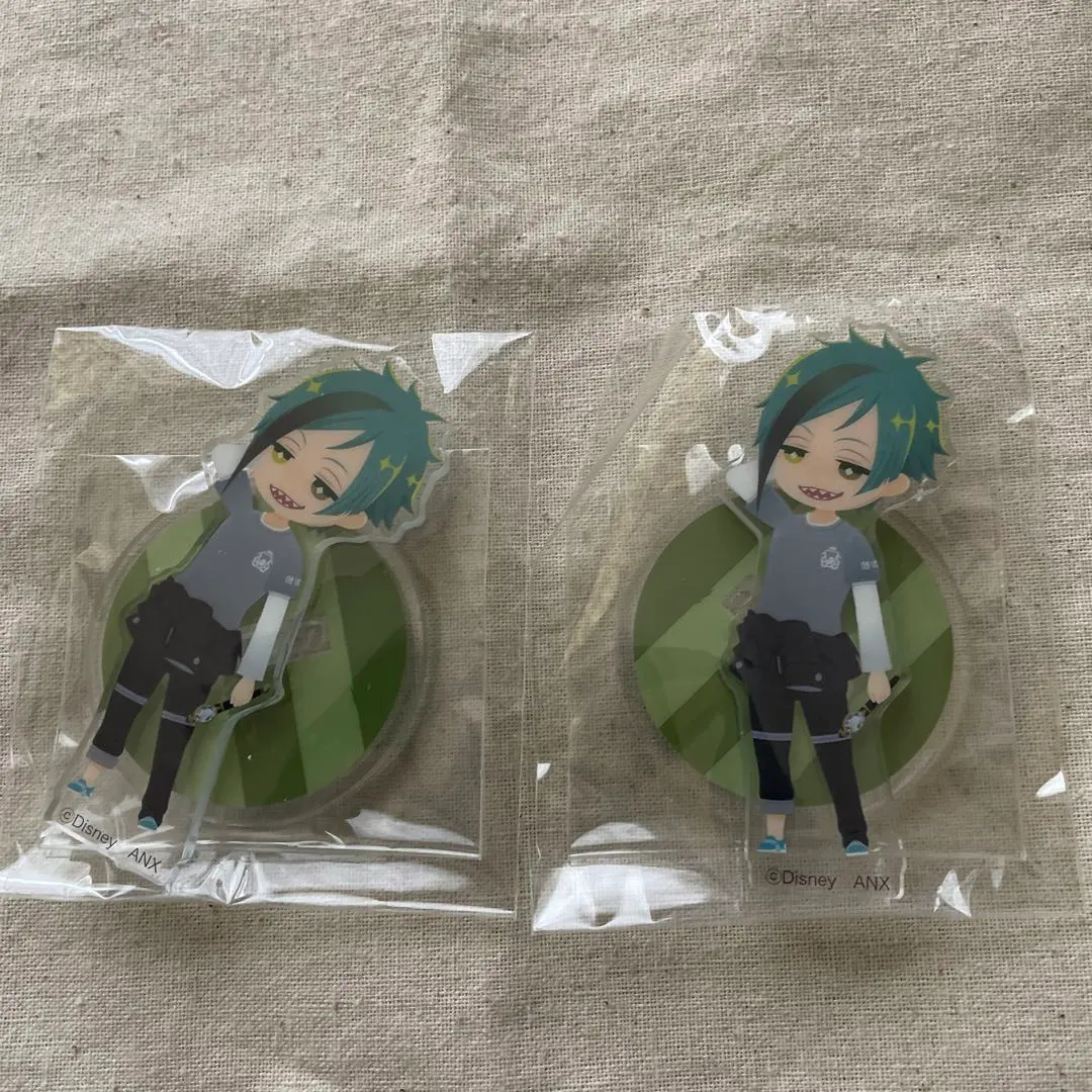 Thumbnail of Twisted Wonderland Floyd mini acrylic stand, sportswear