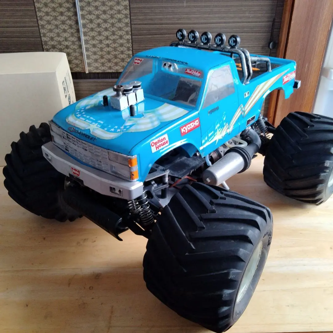 京商 ラジコン ガソリンエンジン ニトロクラッシャー USA-1 4WD - メルカリ