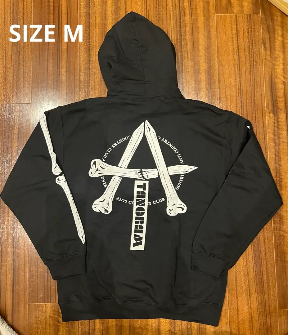 ANTI COUNTRY CLUB × TANGRAM パーカー
