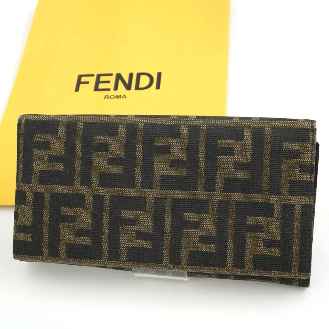 FENDI フェンディ ズッキーノ チャーム付き 8M0000 長財布 未使用 2025年最新】8M0000の人気アイテム - メルカリ
