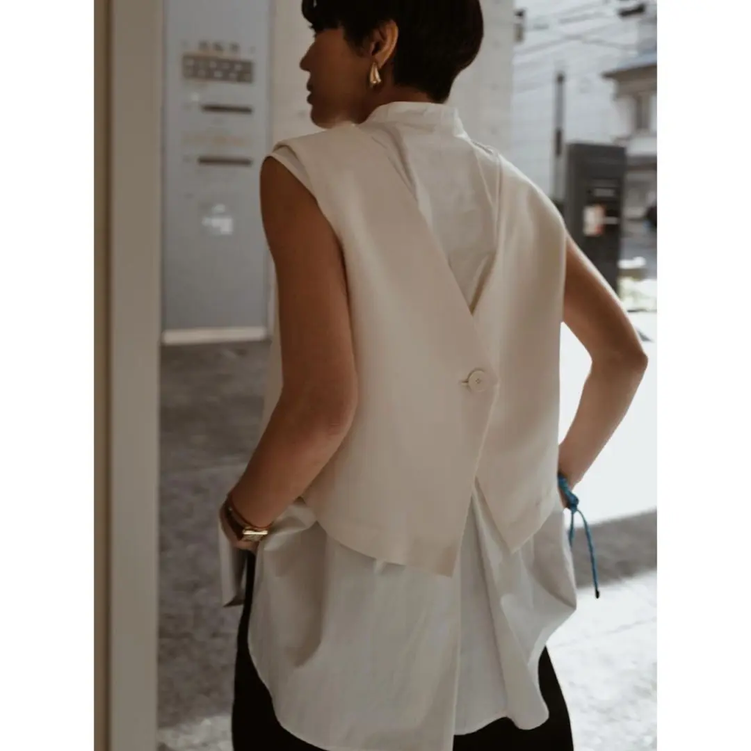 専用　マチャット MACHAT クロップドベスト　黒 Machatt CROPPED VEST マチャットクロップドベスト - メルカリ