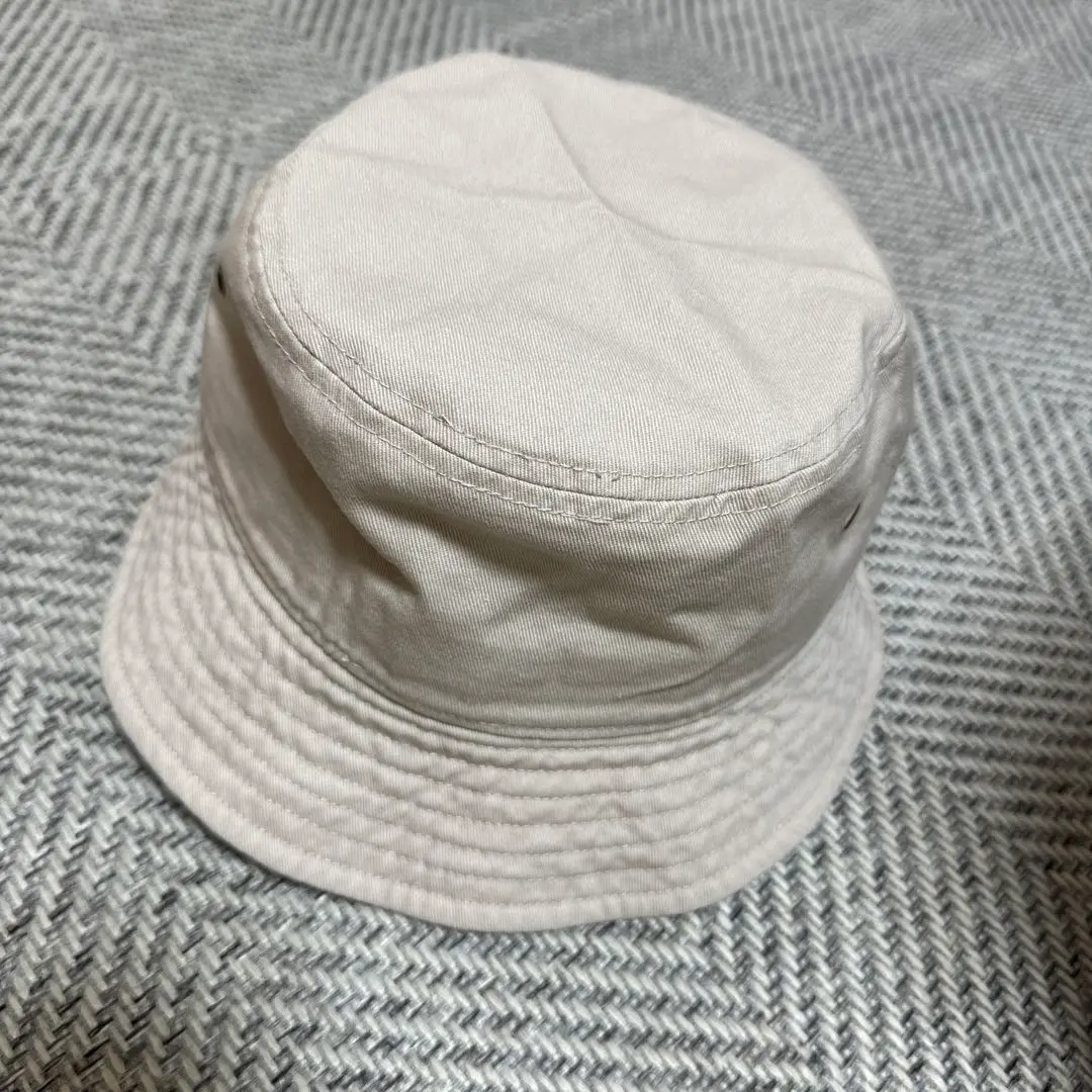 Thumbnail of New, Unused Newhattan Hat